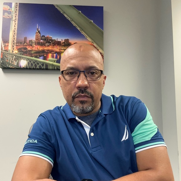 Meet your Posher, Raul - Picture 2 of 2